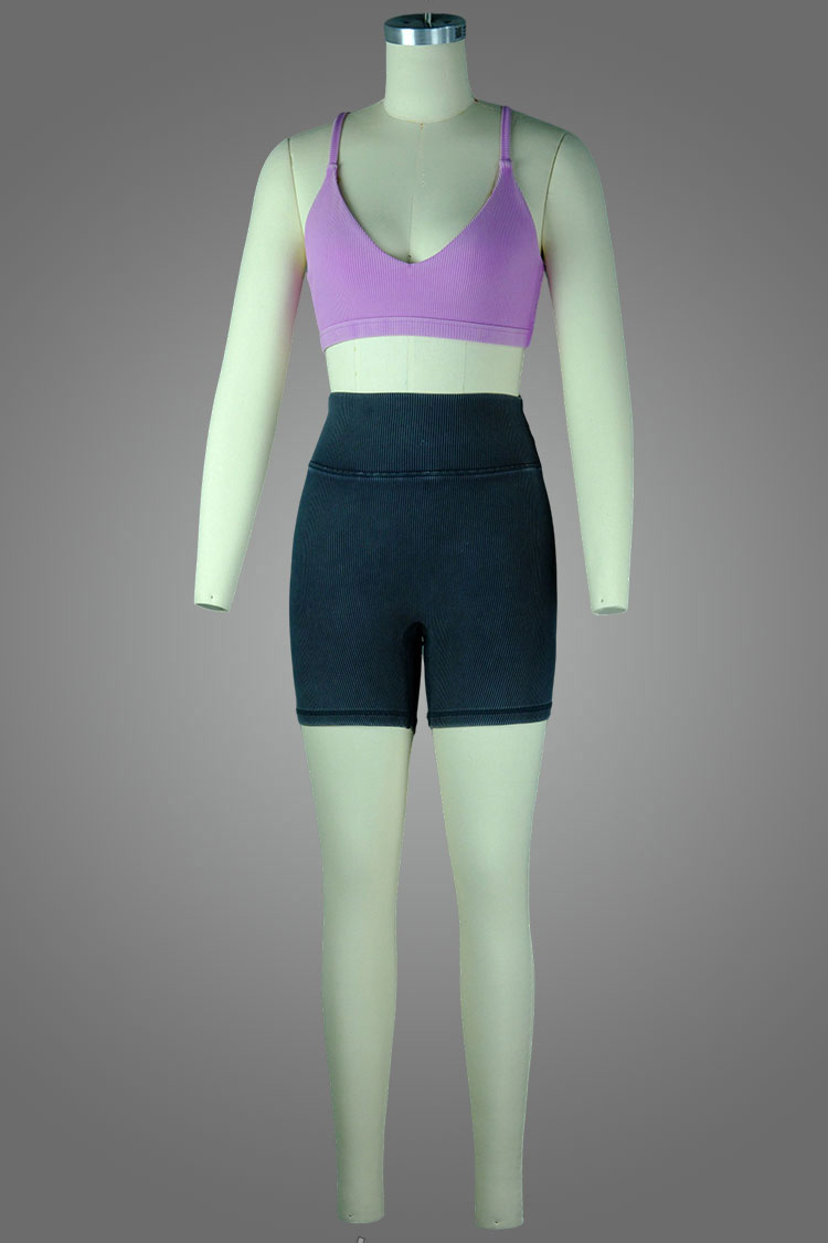  Keyhole Sports Bra